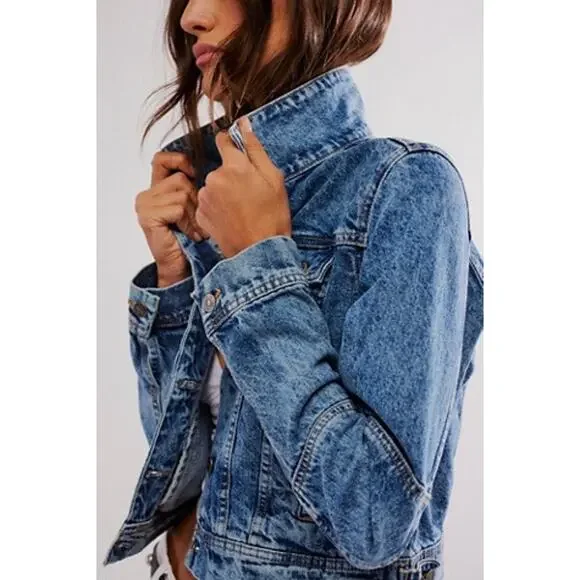 #290 NWT- Free People x We‎ The Free Rumors Denim Trucker Jacket SIze:SM